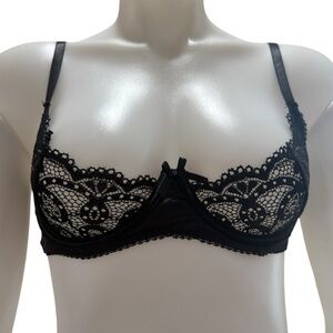 Fredricks Of Hollywood Black Lace Underwire Bra Size Large